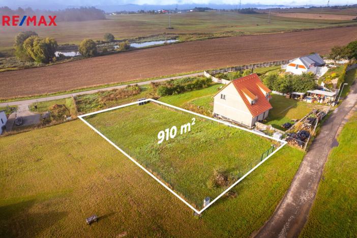 Prodej pozemku pro bydlení, Dobev, 910 m2