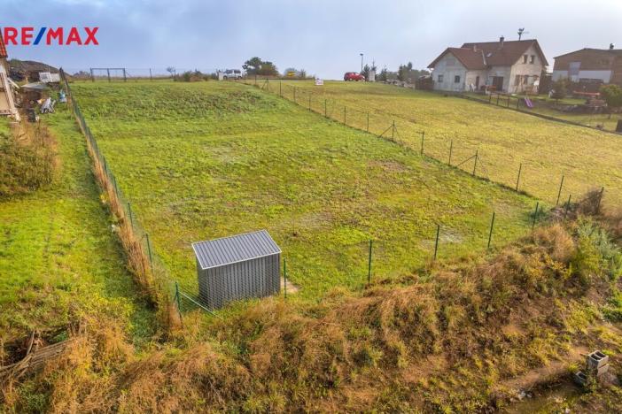 Prodej pozemku pro bydlení, Dobev, 910 m2