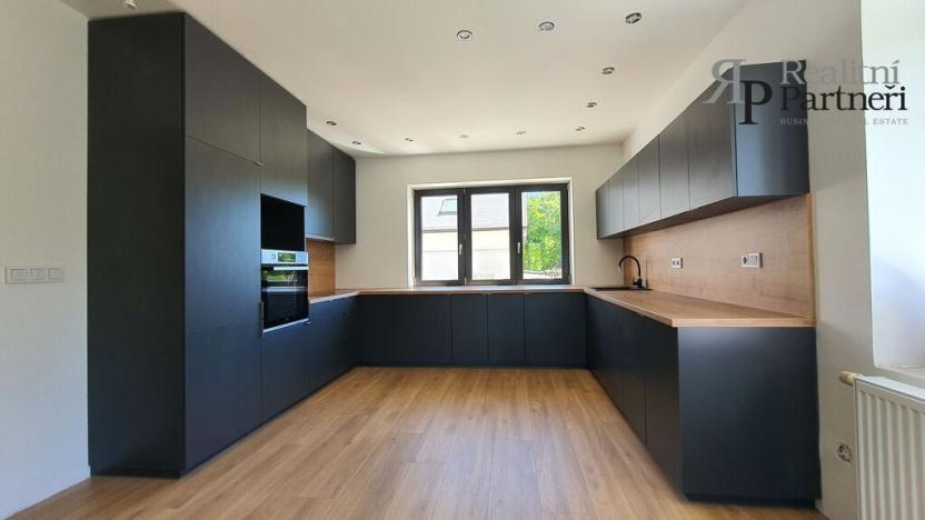 Prodej rodinného domu, Ostrava, Betonářská, 260 m2