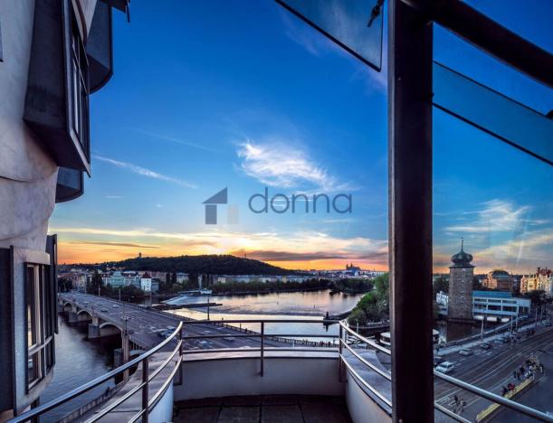 Pronájem kanceláře, Praha, Jiráskovo náměstí, 170 m2