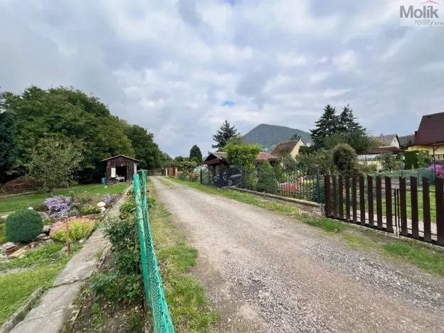 Prodej zahrady, Obrnice - České Zlatníky, 395 m2