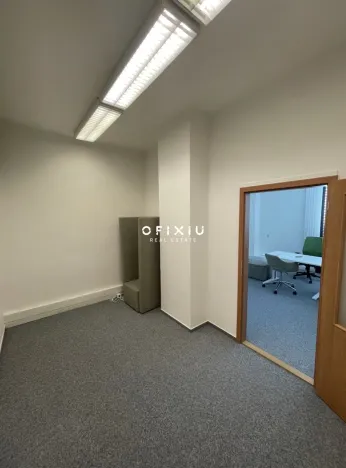 Pronájem kanceláře, Brno, Jakubské náměstí, 30 m2