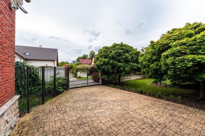 Prodej rodinného domu, Domanín, 717 m2