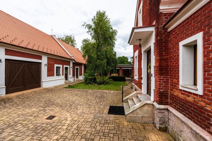 Prodej rodinného domu, Domanín, 717 m2