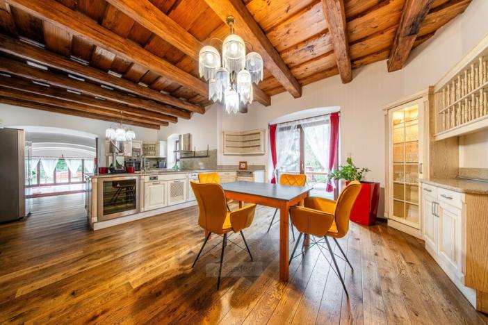 Prodej rodinného domu, Domanín, 717 m2