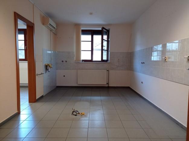 Prodej bytu 3+1, Mikulov, Brněnská, 79 m2