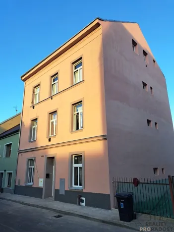 Prodej činžovního domu, Trmice, U Mlýnského potoka, 400 m2