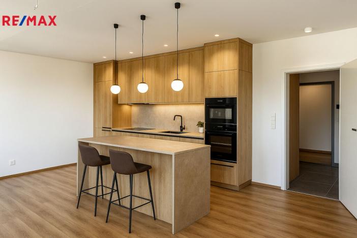 Prodej bytu 2+kk, Karlovy Vary, Šumavská, 69 m2