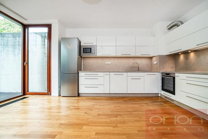 Pronájem bytu 3+1, Praha - Břevnov, Šermířská, 120 m2