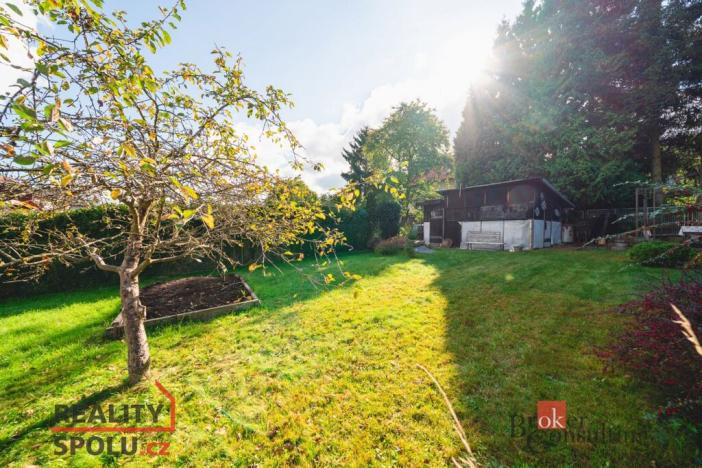 Prodej zahrady, Hrádek, Ke stadionu, 387 m2