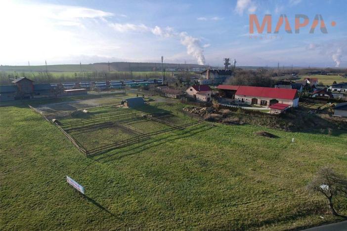 Prodej pozemku pro bydlení, Březno, 1244 m2