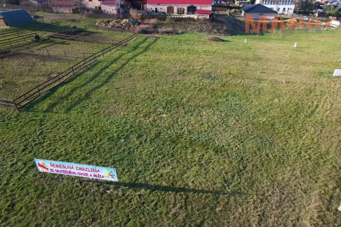Prodej pozemku pro bydlení, Březno, 1244 m2