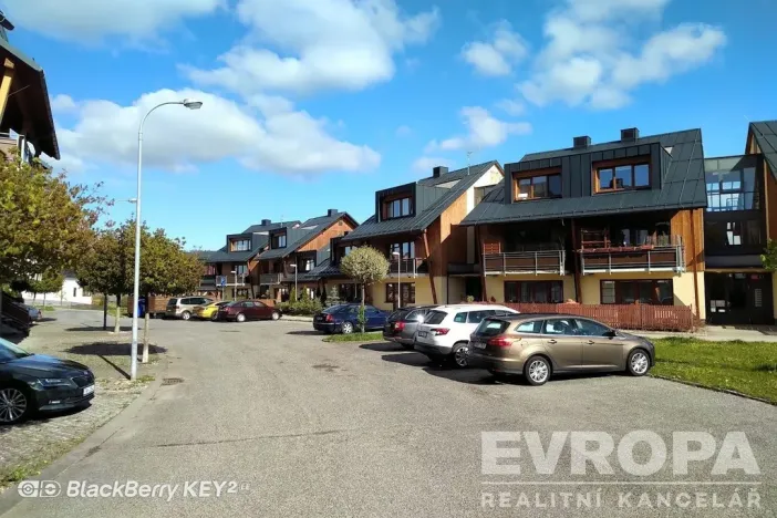 Prodej bytu 3+kk, Vrchlabí, Na Výšině, 71 m2