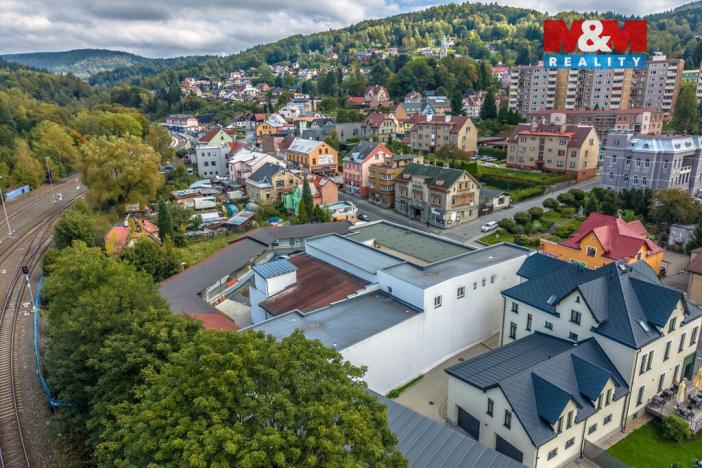 Prodej obchodního prostoru, Tanvald - Šumburk nad Desnou, Krkonošská, 1500 m2