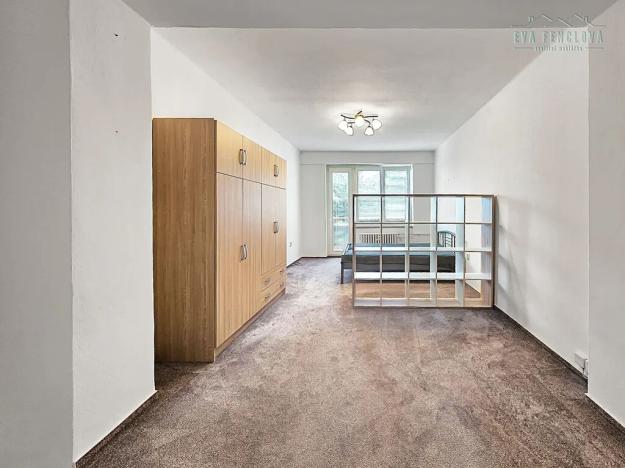 Prodej bytu 2+1, Plzeň, Blatenská, 52 m2