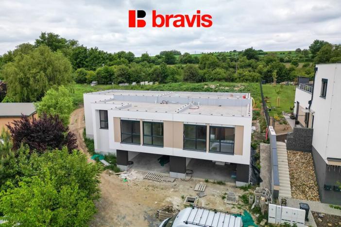 Prodej rodinného domu, Holubice, 197 m2