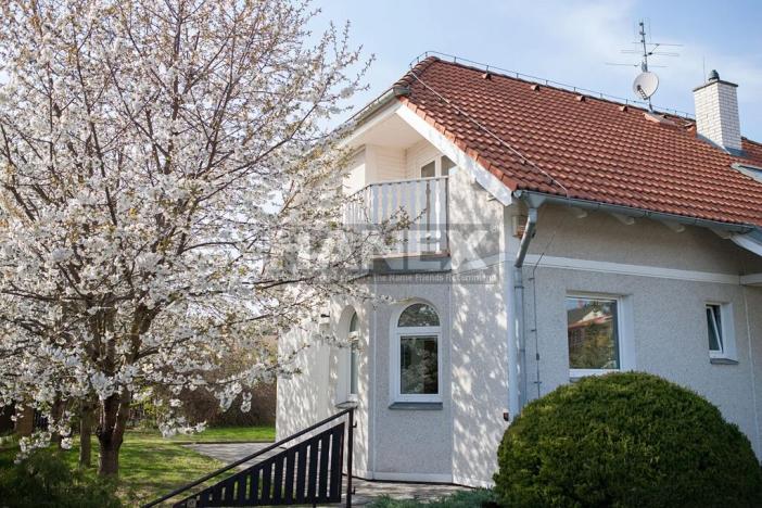 Prodej rodinného domu, Statenice, Za Roklí, 190 m2
