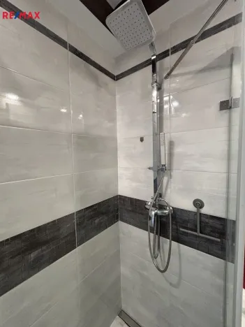 Prodej bytu 3+1, Frýdek-Místek - Frýdek, Novodvorská, 68 m2