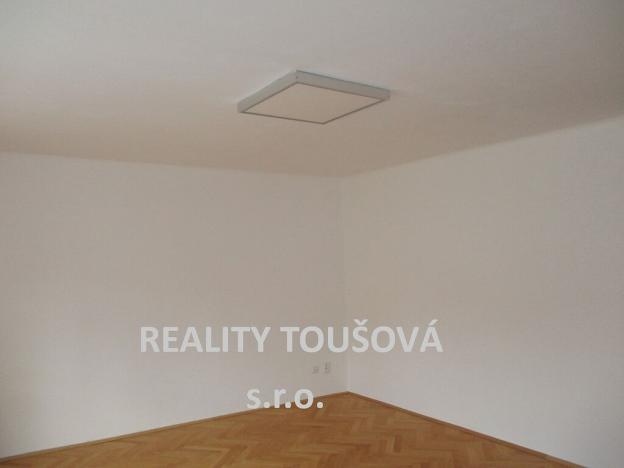 Prodej bytu 2+1, Plzeň - Jižní Předměstí, Lukavická, 64 m2