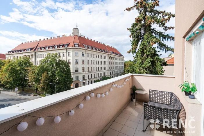 Pronájem bytu 2+1, Brno, Zemědělská, 62 m2