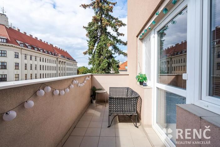 Pronájem bytu 2+1, Brno, Zemědělská, 62 m2