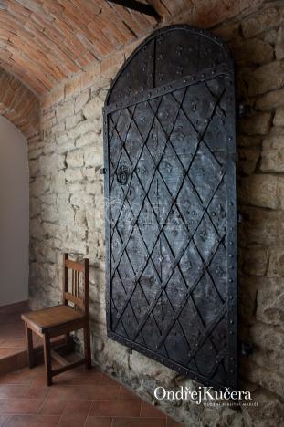 Prodej činžovního domu, Litomyšl - Litomyšl-Město, Smetanovo náměstí, 825 m2