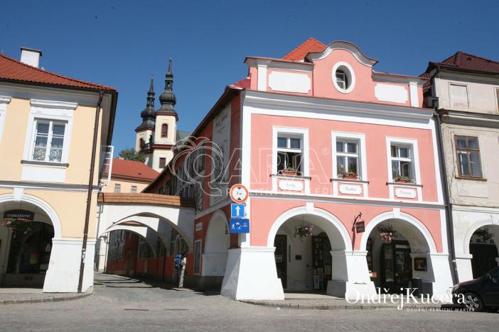 Prodej činžovního domu, Litomyšl - Litomyšl-Město, Smetanovo náměstí, 825 m2