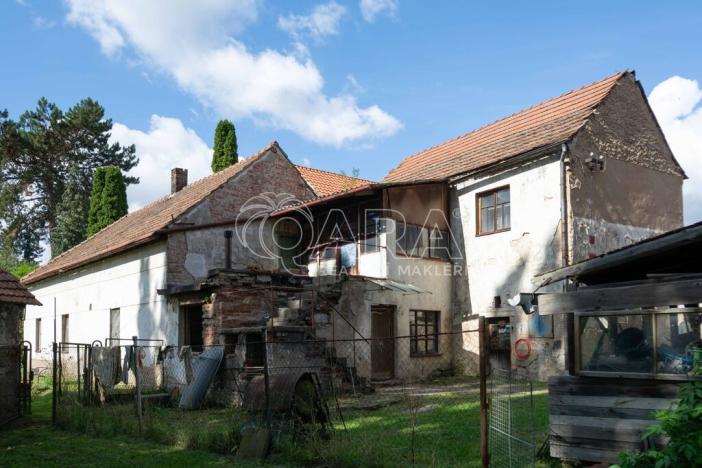 Prodej pozemku pro bydlení, Zápy, 1769 m2