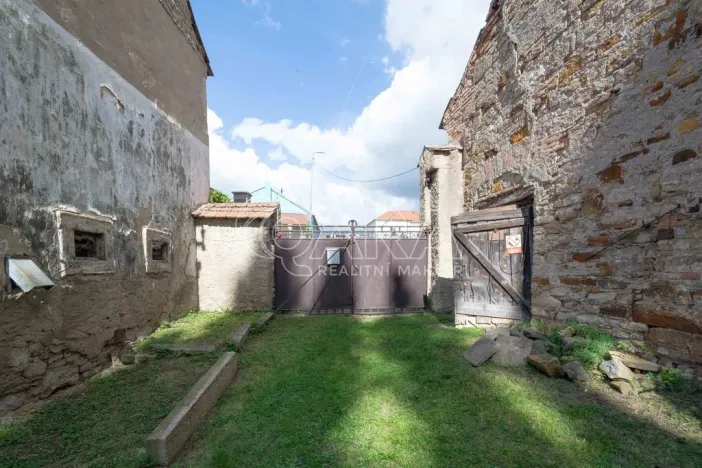 Prodej pozemku pro bydlení, Zápy, 1769 m2