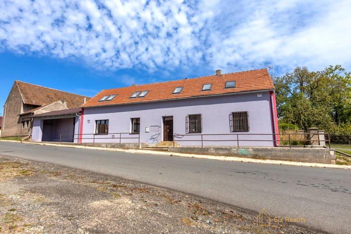 Prodej rodinného domu, Krupá, 179 m2