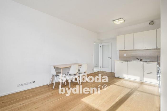 Pronájem bytu 3+kk, Praha - Vinohrady, Soběslavská, 69 m2