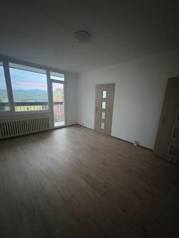Pronájem bytu 3+1, Bílina, Sídliště Za Chlumem, 82 m2