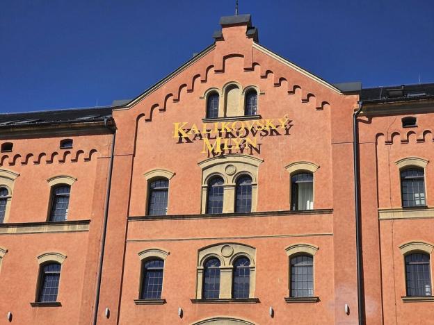 Pronájem kanceláře, Plzeň, Radčická, 275 m2