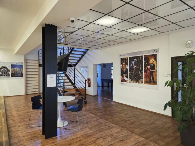 Pronájem kanceláře, Plzeň, Radčická, 275 m2