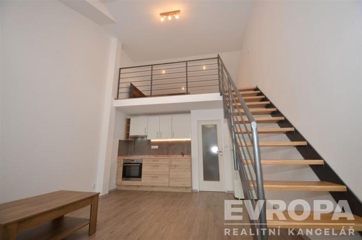 Pronájem bytu 2+kk, Praha - Libuš, Mirotická, 42 m2
