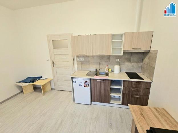 Pronájem bytu 2+kk, Janovice nad Úhlavou, Rozvojová zóna, 41 m2