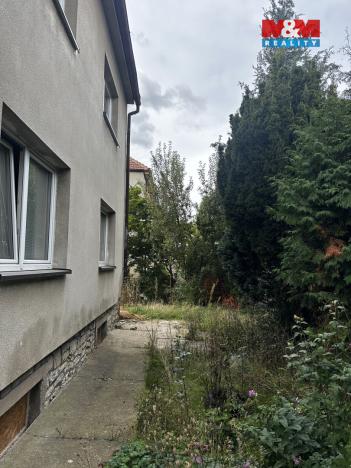 Prodej rodinného domu, Praha - Suchdol, K osmidomkům, 180 m2