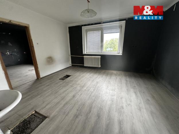 Prodej rodinného domu, Praha - Suchdol, K osmidomkům, 180 m2