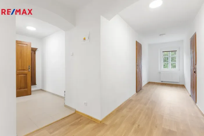 Prodej rodinného domu, Jáchymov - Suchá, 233 m2