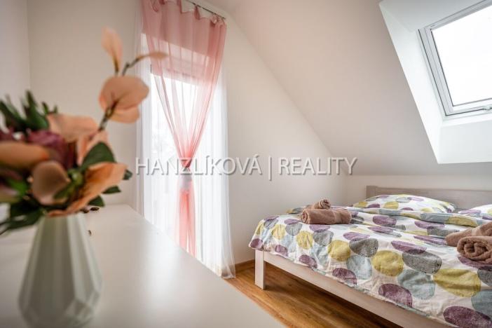 Prodej bytu 3+kk, Černá v Pošumaví, 48 m2