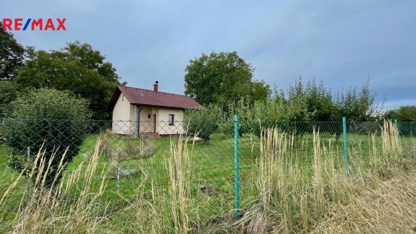 Prodej pozemku pro bydlení, Brloh, 1330 m2