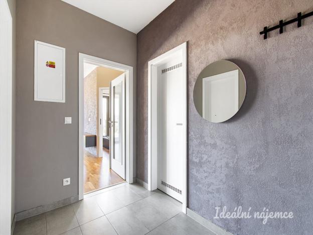 Pronájem bytu 2+kk, Praha - Karlín, Breitfeldova, 55 m2