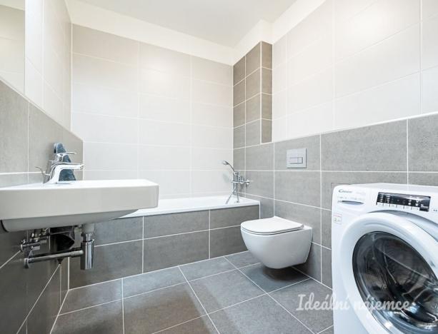 Pronájem bytu 2+kk, Praha - Prosek, Čakovická, 43 m2