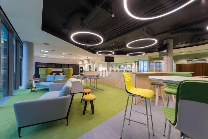 Pronájem kanceláře, Brno, Palachovo náměstí, 684 m2