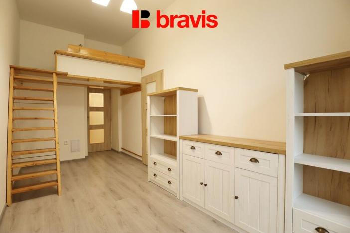 Pronájem bytu 2+1, Brno, Kunzova, 68 m2