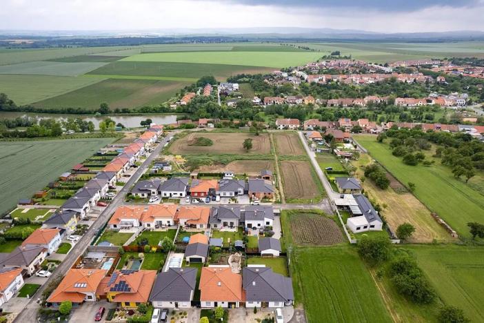 Prodej pozemku pro bydlení, Syrovice, 421 m2