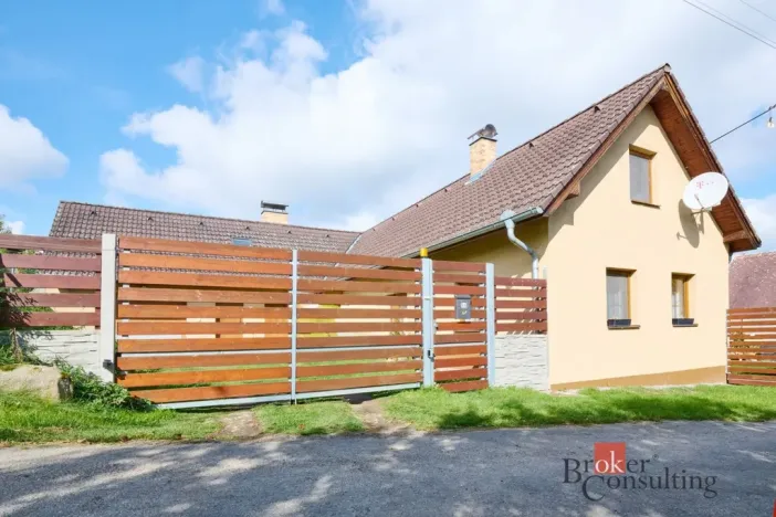 Prodej rodinného domu, Kluky - Dobešice, 220 m2