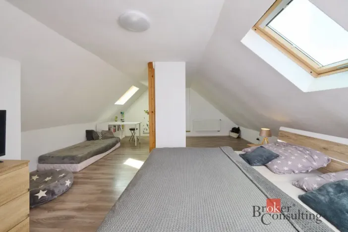 Prodej rodinného domu, Kluky - Dobešice, 220 m2