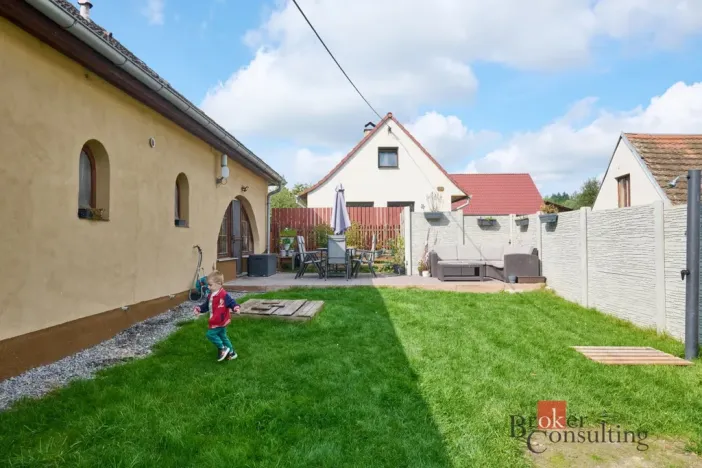 Prodej rodinného domu, Kluky - Dobešice, 220 m2