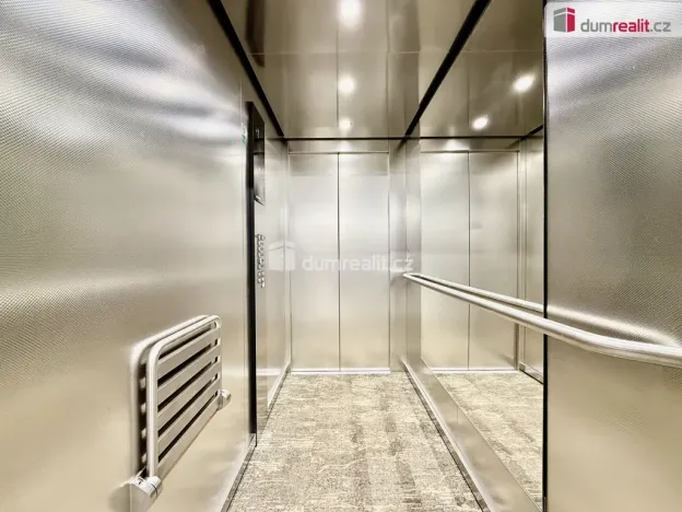 Prodej bytu 1+kk, Harrachov, 28 m2